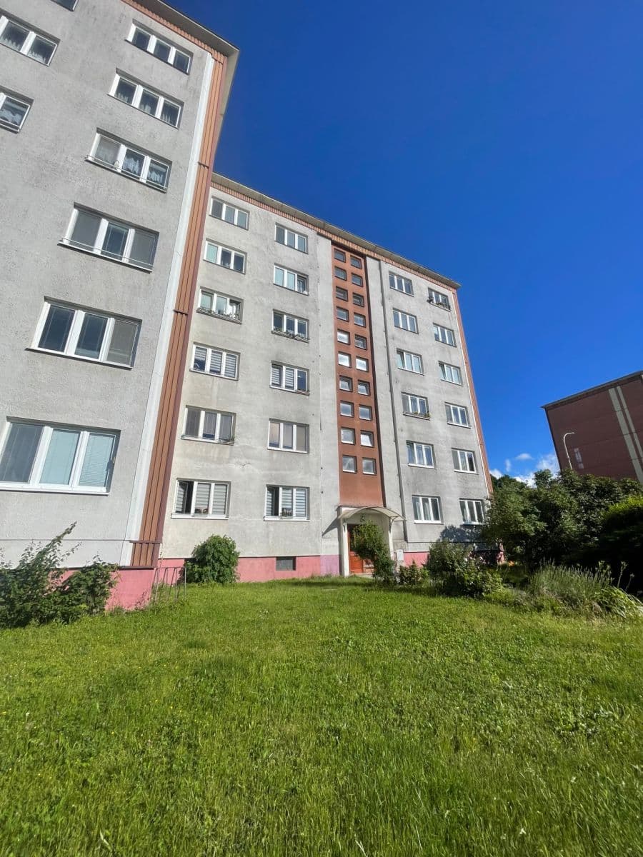 Studio flat to rent, 29 m², nám. Mládežníků, Kralupy nad Vltavou, Středočeský Region Studio flat to rent, 29 m², nám. Mládežníků, Kralupy nad Vltavou, Středočeský Region