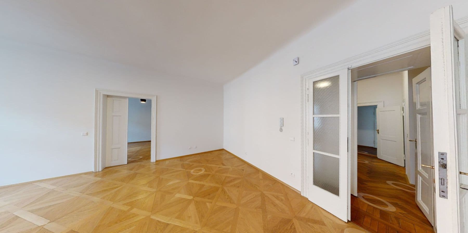 1 bedroom with open-plan kitchen flat to rent, 77 m², Národní, Prague, Prague 1 bedroom with open-plan kitchen flat to rent, 77 m², Národní, Prague, Prague