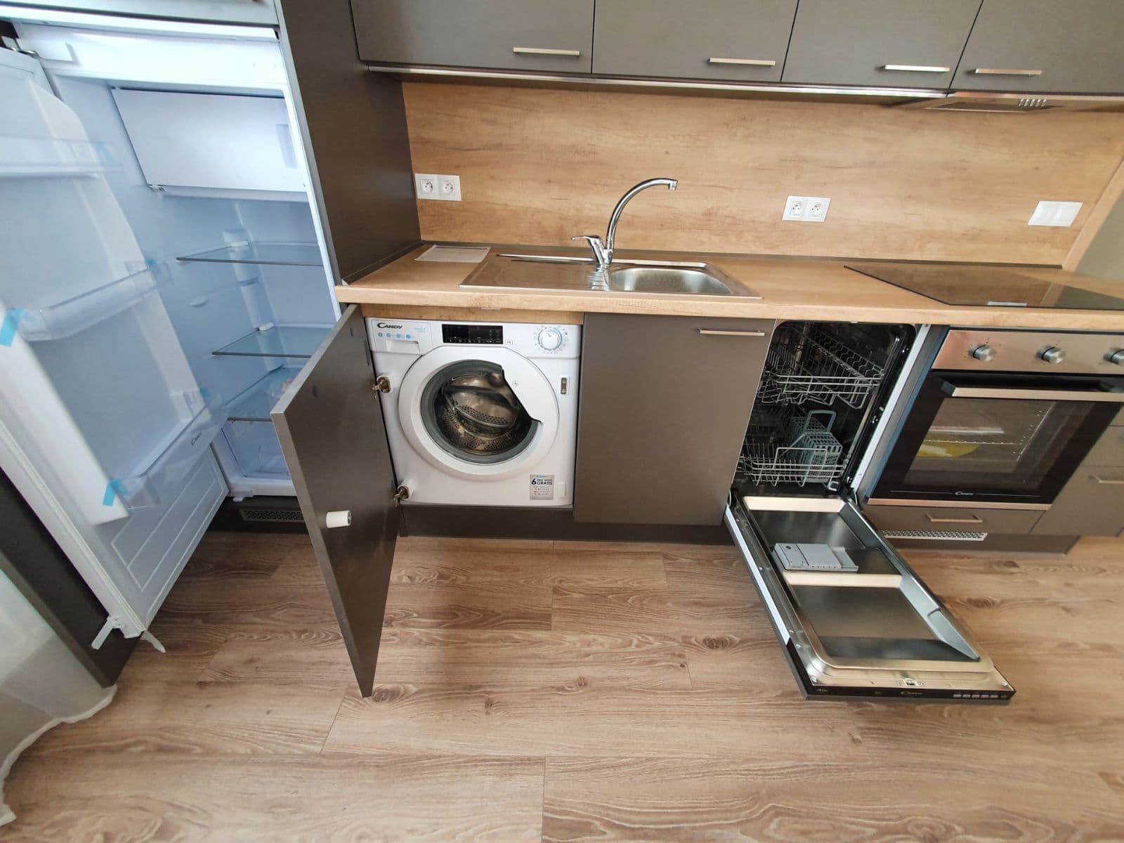 Studio flat to rent, 49 m², Plotní, Brno, Jihomoravský Region Studio flat to rent, 49 m², Plotní, Brno, Jihomoravský Region
