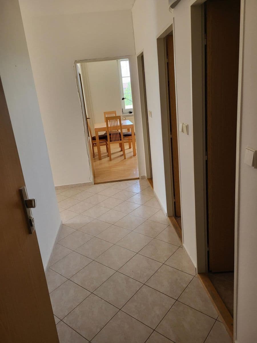 2 bedroom flat to rent, 63 m², Topolová, Olomouc, Olomoucký Region 2 bedroom flat to rent, 63 m², Topolová, Olomouc, Olomoucký Region