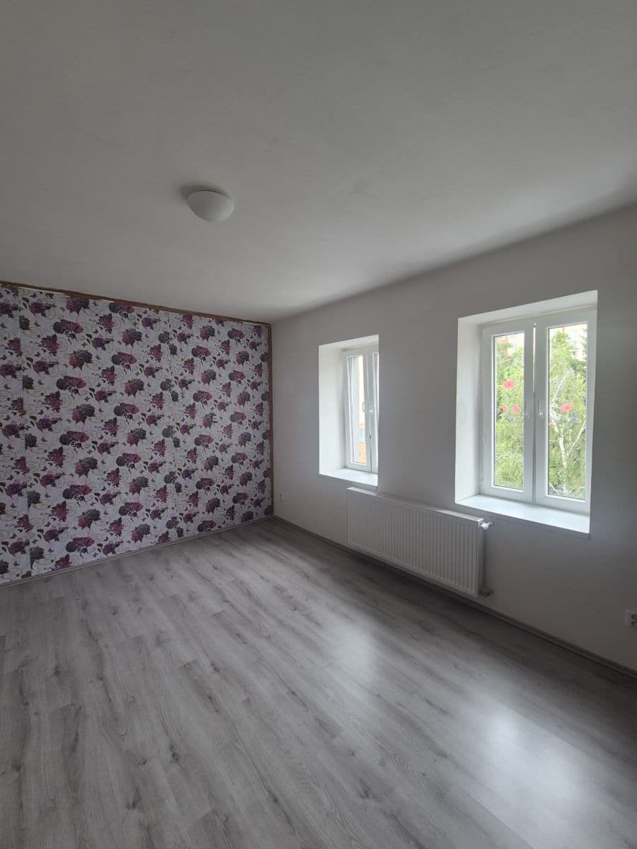 Studio flat to rent, 35 m², Kladenská, Prague, Prague Studio flat to rent, 35 m², Kladenská, Prague, Prague