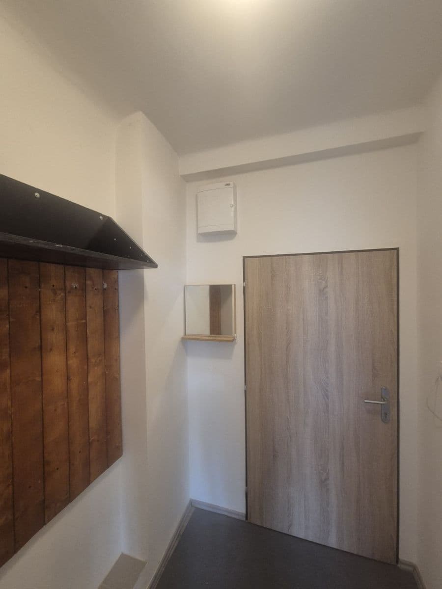Studio flat to rent, 35 m², Kladenská, Prague, Prague Studio flat to rent, 35 m², Kladenská, Prague, Prague