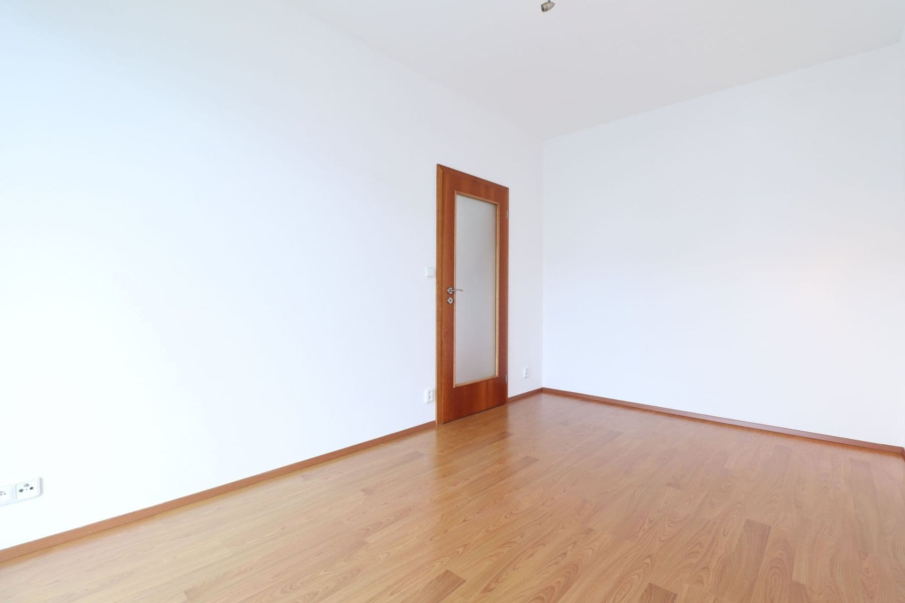 1 bedroom with open-plan kitchen flat to rent, 49 m², Nad Akcízem, Prague, Prague 1 bedroom with open-plan kitchen flat to rent, 49 m², Nad Akcízem, Prague, Prague