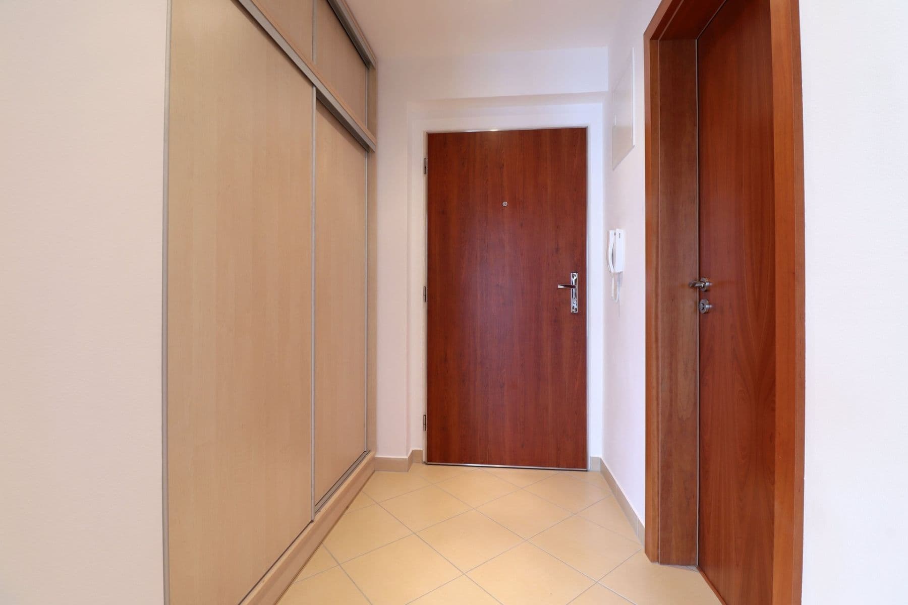 1 bedroom with open-plan kitchen flat to rent, 49 m², Nad Akcízem, Prague, Prague 1 bedroom with open-plan kitchen flat to rent, 49 m², Nad Akcízem, Prague, Prague