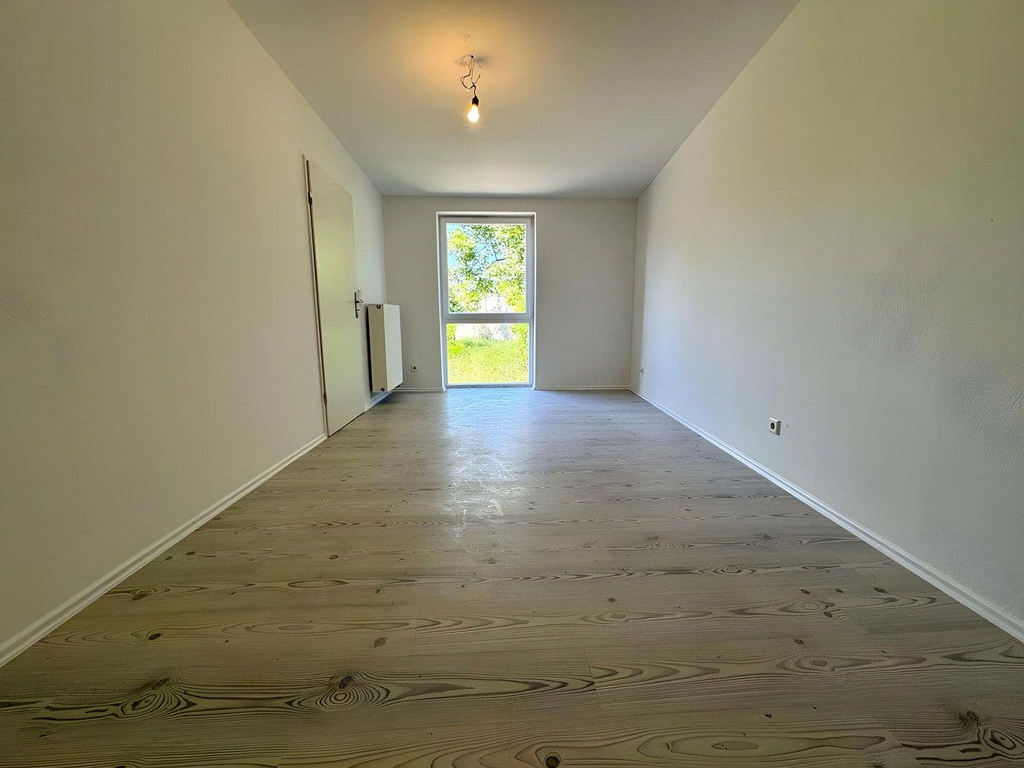 1 bedroom with open-plan kitchen flat to rent, 100 m², Unter den Ulmen 130, Duisburg, North Rhine-Westphalia 1 bedroom with open-plan kitchen flat to rent, 100 m², Unter den Ulmen 130, Duisburg, North Rhine-Westphalia