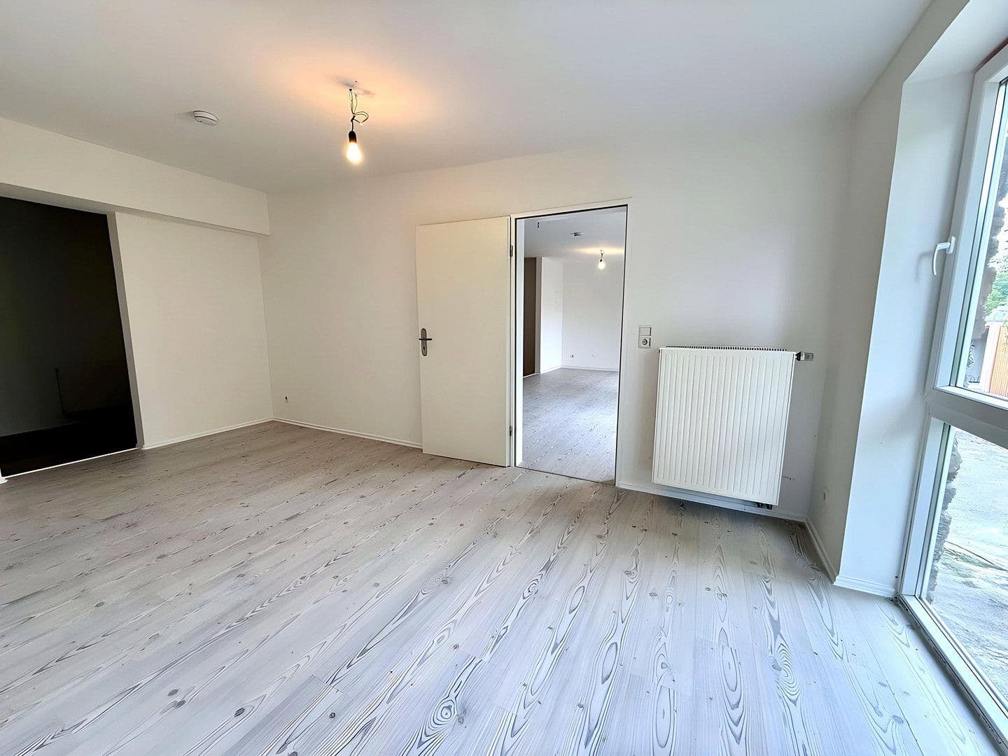 1 bedroom with open-plan kitchen flat to rent, 100 m², Unter den Ulmen 130, Duisburg, North Rhine-Westphalia 1 bedroom with open-plan kitchen flat to rent, 100 m², Unter den Ulmen 130, Duisburg, North Rhine-Westphalia