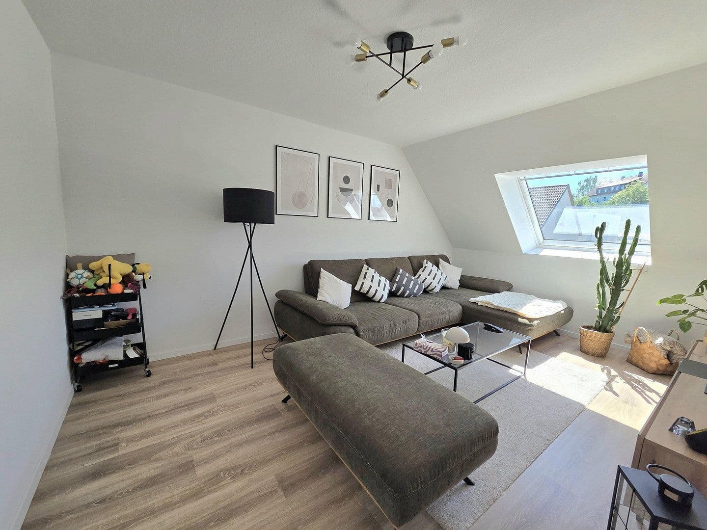 1 bedroom with open-plan kitchen flat to rent, 92 m², Am Brauhaus 4, Neustadt an der Aisch, Bavaria 1 bedroom with open-plan kitchen flat to rent, 92 m², Am Brauhaus 4, Neustadt an der Aisch, Bavaria