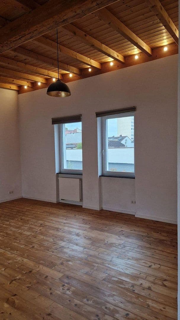 house to rent, 98 m², Offenbach, Hesse house to rent, 98 m², Offenbach, Hesse