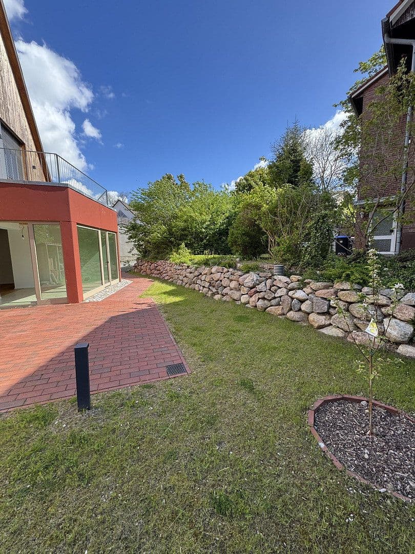4 bedroom with open-plan kitchen flat to rent, 126 m², Eutin, Schleswig-Holstein 4 bedroom with open-plan kitchen flat to rent, 126 m², Eutin, Schleswig-Holstein
