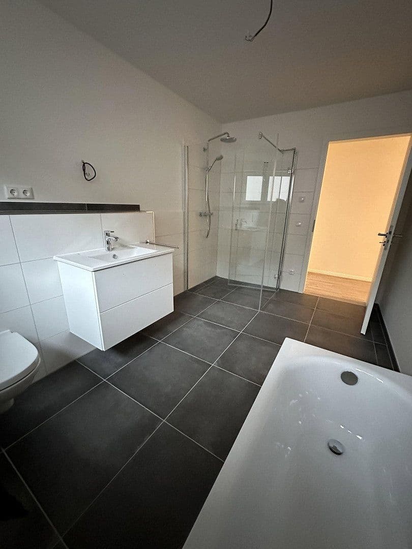 house to rent, 120 m², Segeberger Str. 59, Neumünster, Schleswig-Holstein house to rent, 120 m², Segeberger Str. 59, Neumünster, Schleswig-Holstein