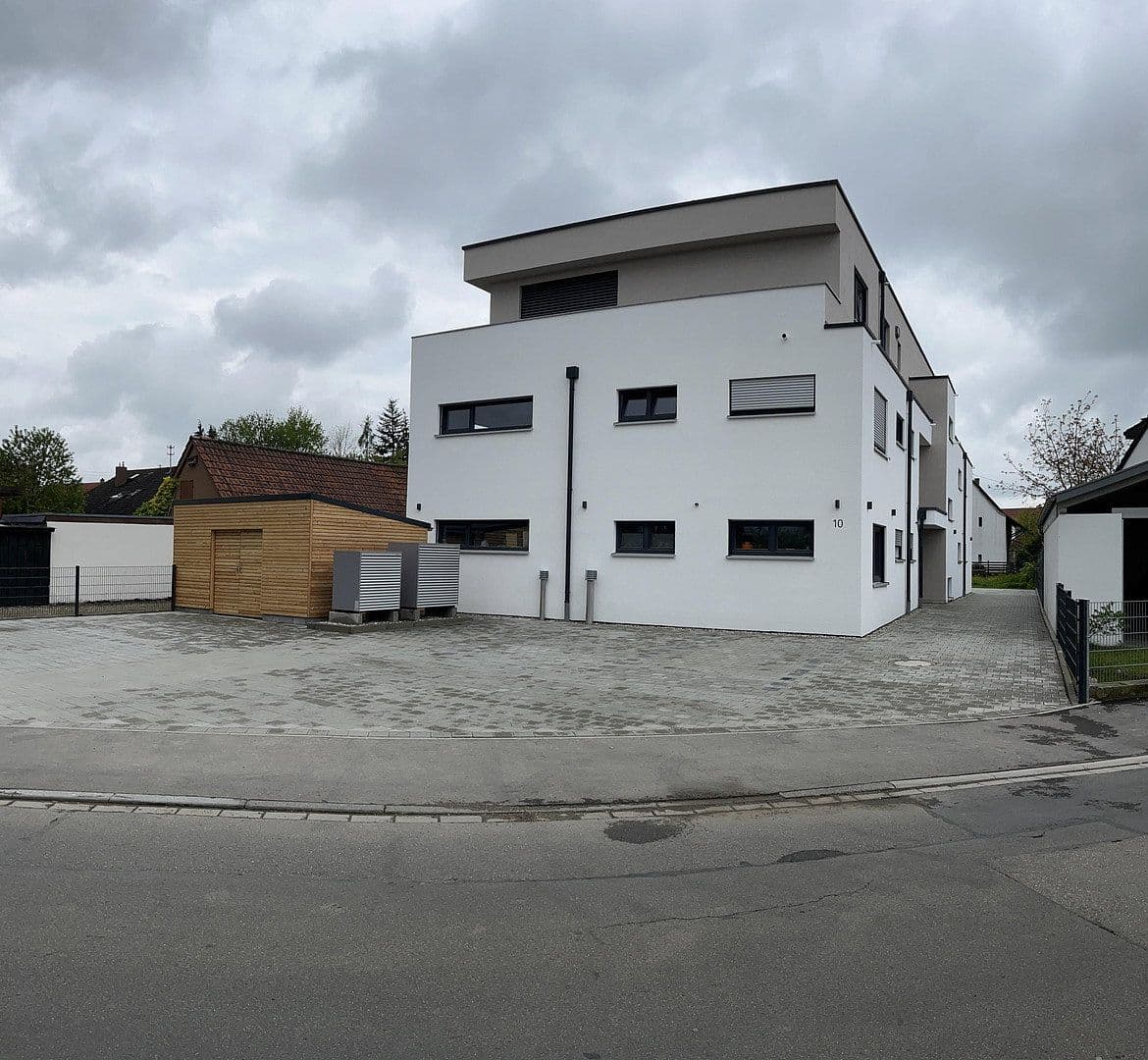 2 bedroom with open-plan kitchen flat to rent, 101 m², Dietenheim, Baden-Württemberg 2 bedroom with open-plan kitchen flat to rent, 101 m², Dietenheim, Baden-Württemberg
