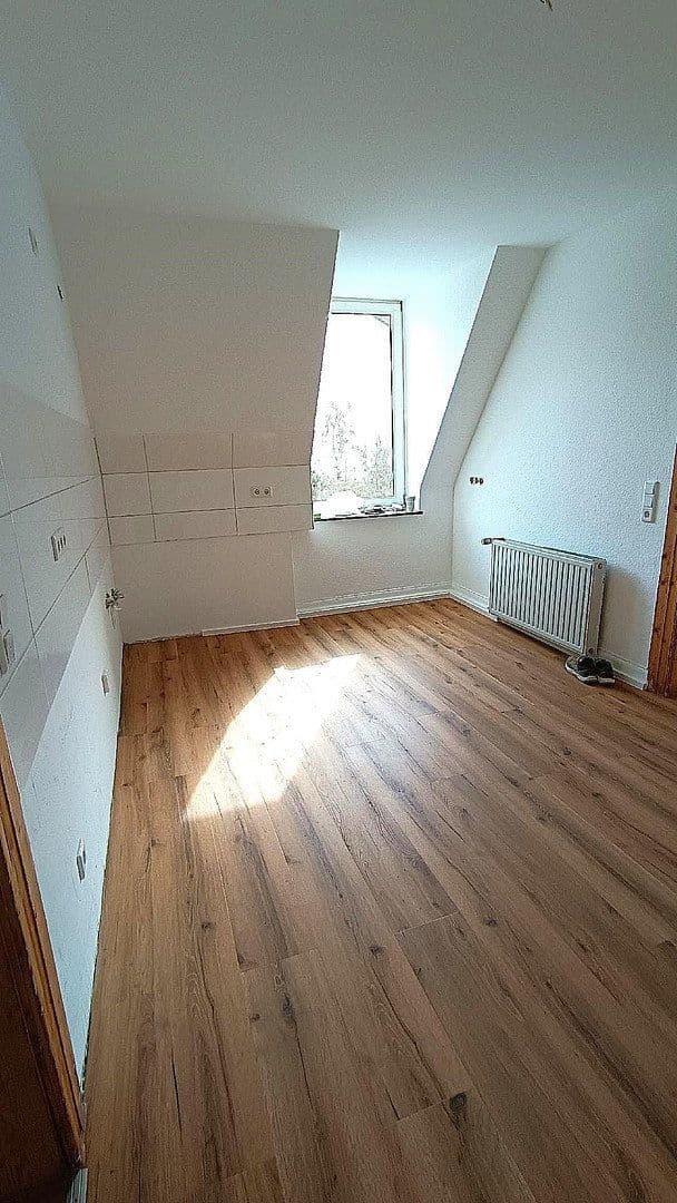 4 bedroom flat to rent, 100 m², Feldstr. 48, Wuppertal, North Rhine-Westphalia 4 bedroom flat to rent, 100 m², Feldstr. 48, Wuppertal, North Rhine-Westphalia
