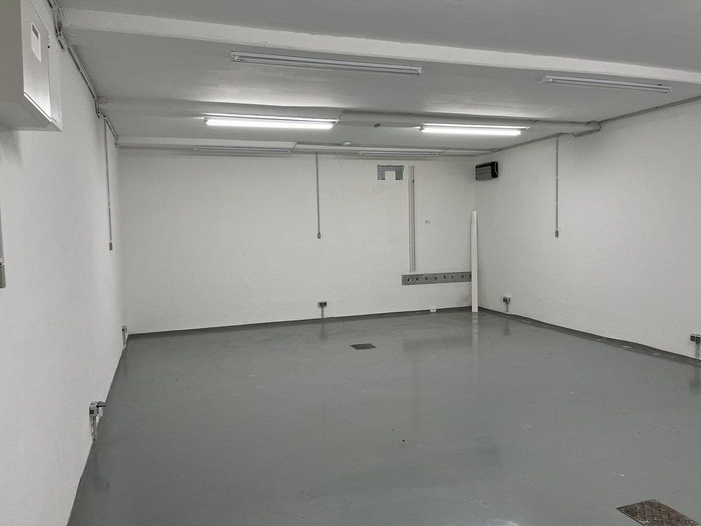 non-residential property to rent, 60 m², Burscheid, North Rhine-Westphalia non-residential property to rent, 60 m², Burscheid, North Rhine-Westphalia