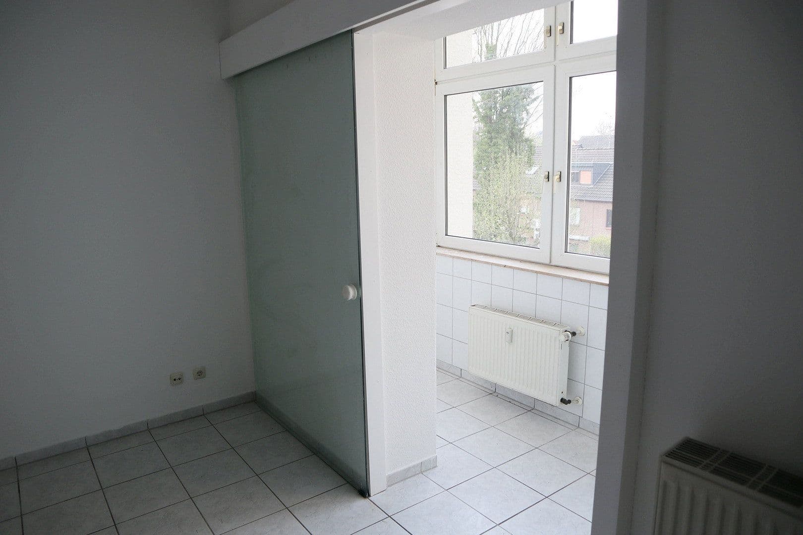 1 bedroom with open-plan kitchen flat to rent, 67 m², Köllmannstraße 7, Essen, North Rhine-Westphalia 1 bedroom with open-plan kitchen flat to rent, 67 m², Köllmannstraße 7, Essen, North Rhine-Westphalia