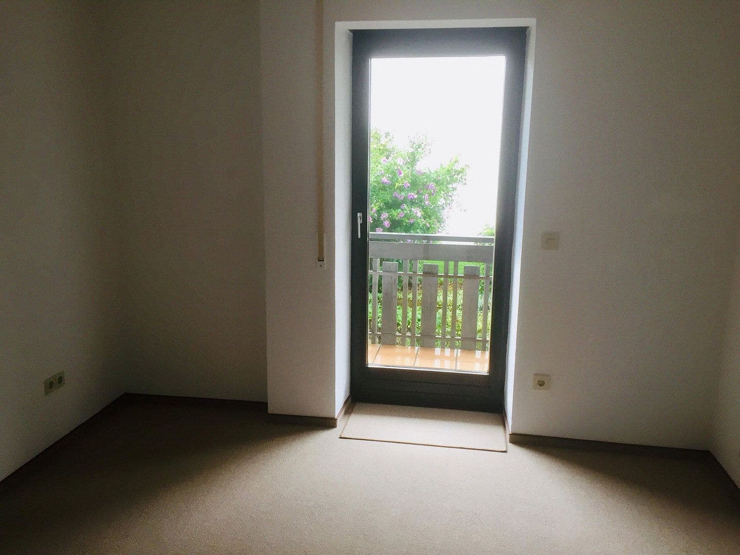 3 bedroom with open-plan kitchen flat to rent, 140 m², Dollnstein OT Obereichstätt, Bavaria 3 bedroom with open-plan kitchen flat to rent, 140 m², Dollnstein OT Obereichstätt, Bavaria