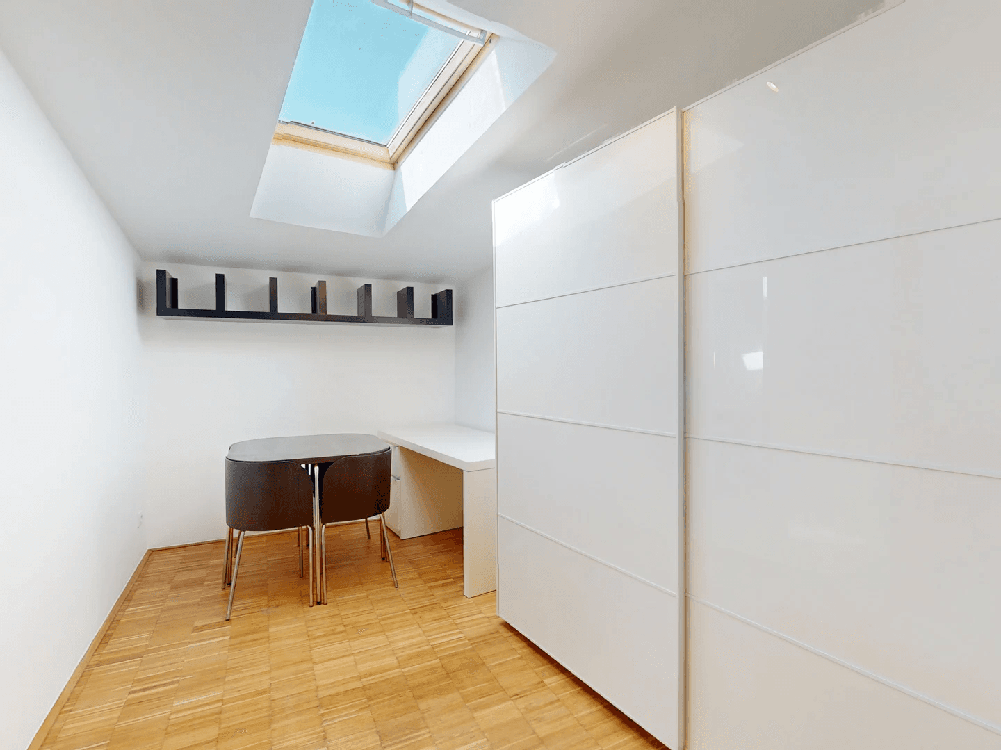 2 bedroom with open-plan kitchen flat to rent, 85 m², Ztracená, Olomouc, Olomoucký Region 2 bedroom with open-plan kitchen flat to rent, 85 m², Ztracená, Olomouc, Olomoucký Region