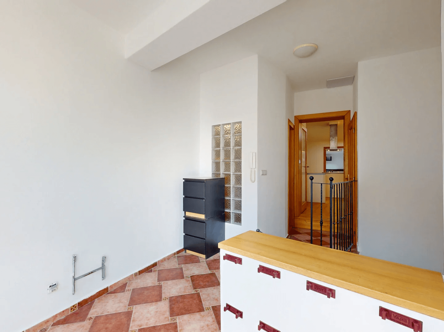 2 bedroom with open-plan kitchen flat to rent, 85 m², Ztracená, Olomouc, Olomoucký Region 2 bedroom with open-plan kitchen flat to rent, 85 m², Ztracená, Olomouc, Olomoucký Region