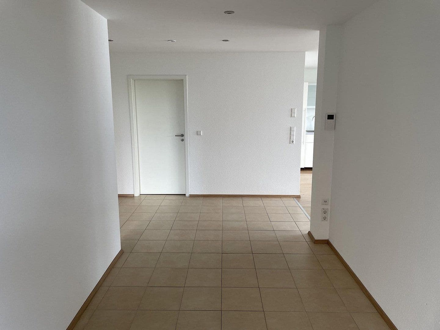 3 bedroom flat to rent, 118 m², Klingleweg 8, Meersburg, Baden-Württemberg 3 bedroom flat to rent, 118 m², Klingleweg 8, Meersburg, Baden-Württemberg