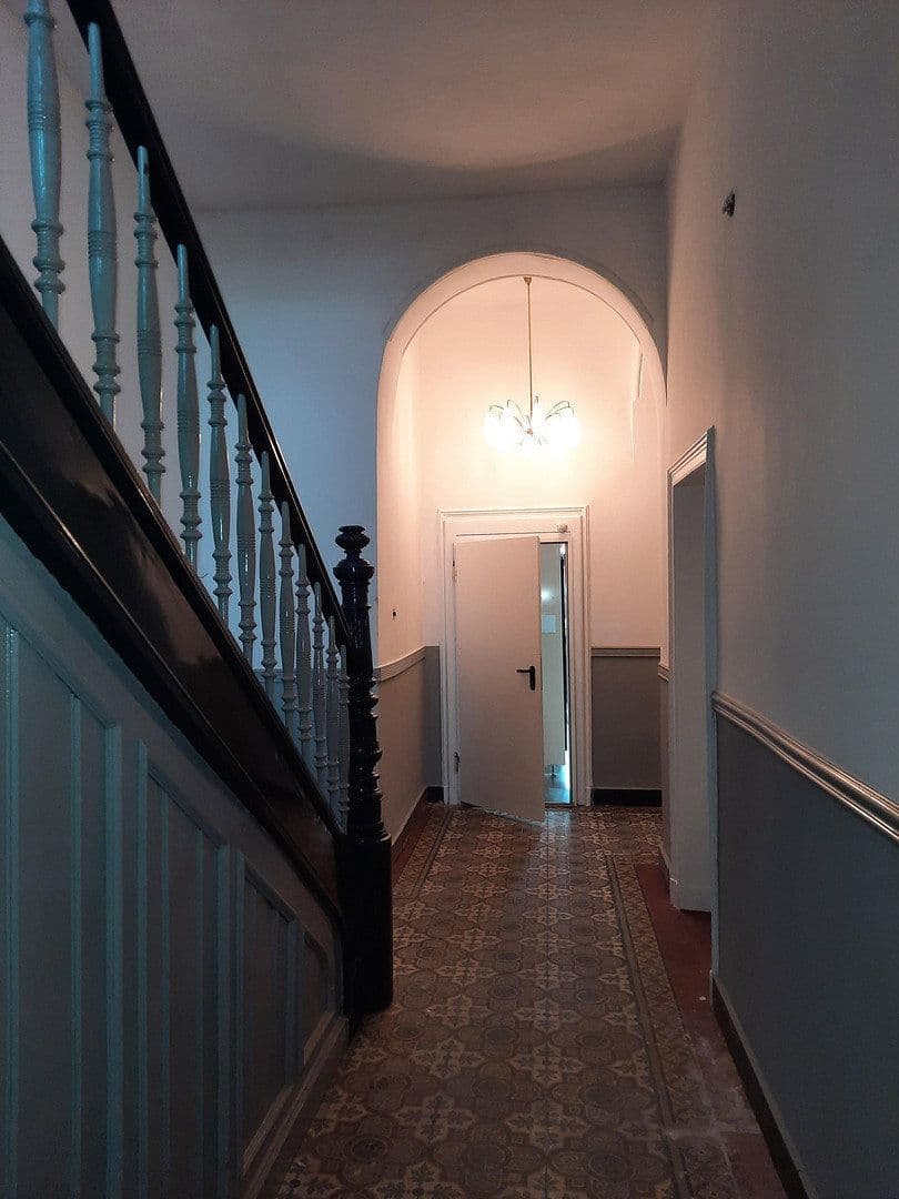 3 bedroom with open-plan kitchen flat to rent, 113 m², Bochum, North Rhine-Westphalia 3 bedroom with open-plan kitchen flat to rent, 113 m², Bochum, North Rhine-Westphalia