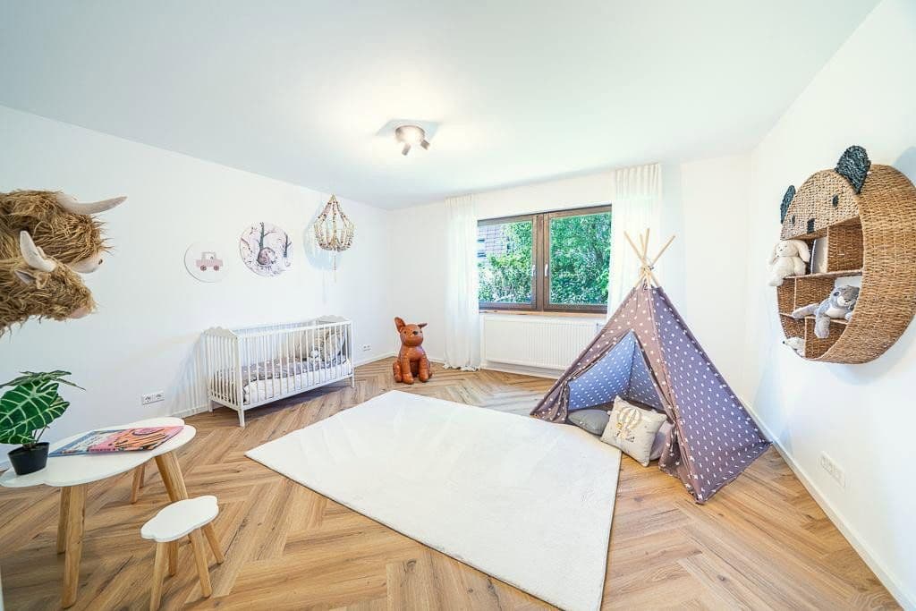 house for sale, 203 m², Freiberg am Neckar, Baden-Württemberg house for sale, 203 m², Freiberg am Neckar, Baden-Württemberg