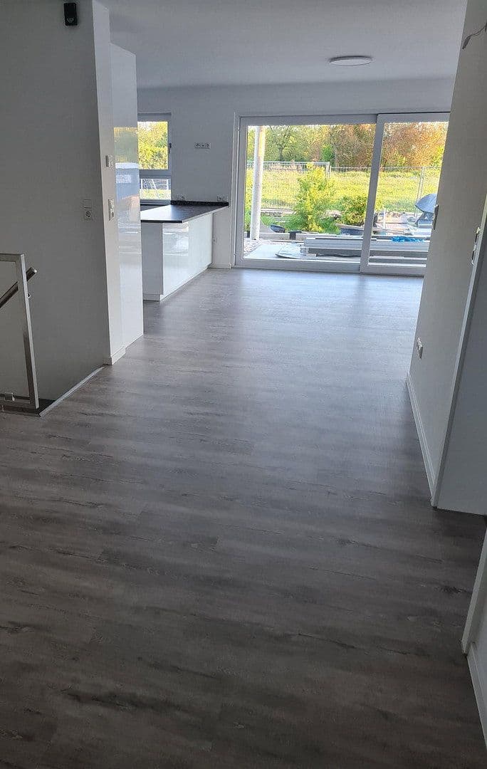 4 bedroom flat to rent, 141 m², Bischofsheim, Hesse 4 bedroom flat to rent, 141 m², Bischofsheim, Hesse