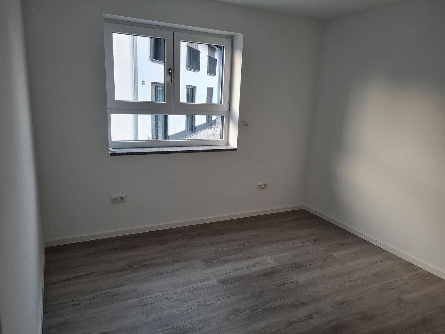 4 bedroom flat to rent, 141 m², Bischofsheim, Hesse 4 bedroom flat to rent, 141 m², Bischofsheim, Hesse