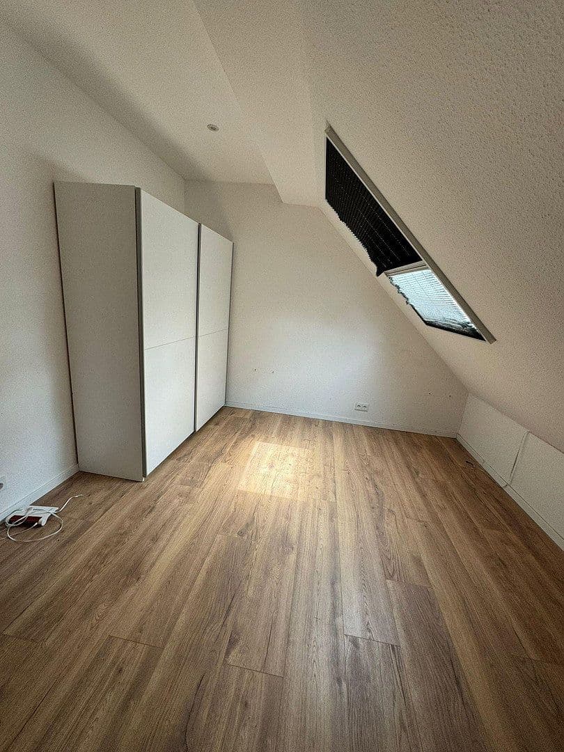 house for sale, 233 m², Troisdorf, North Rhine-Westphalia house for sale, 233 m², Troisdorf, North Rhine-Westphalia