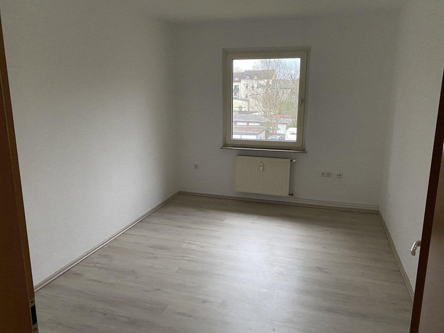 2 bedroom with open-plan kitchen flat to rent, 60 m², Pothmannsweg, Oberhausen, North Rhine-Westphalia 2 bedroom with open-plan kitchen flat to rent, 60 m², Pothmannsweg, Oberhausen, North Rhine-Westphalia
