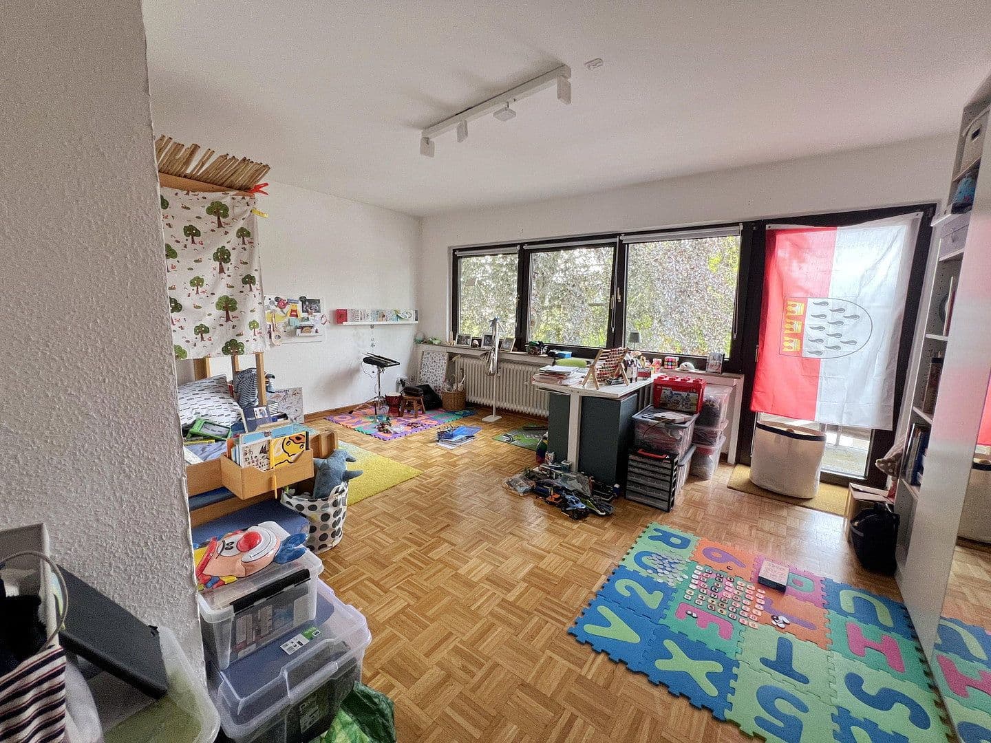 3 bedroom with open-plan kitchen flat to rent, 130 m², Gartenweg 6, Köln, North Rhine-Westphalia 3 bedroom with open-plan kitchen flat to rent, 130 m², Gartenweg 6, Köln, North Rhine-Westphalia