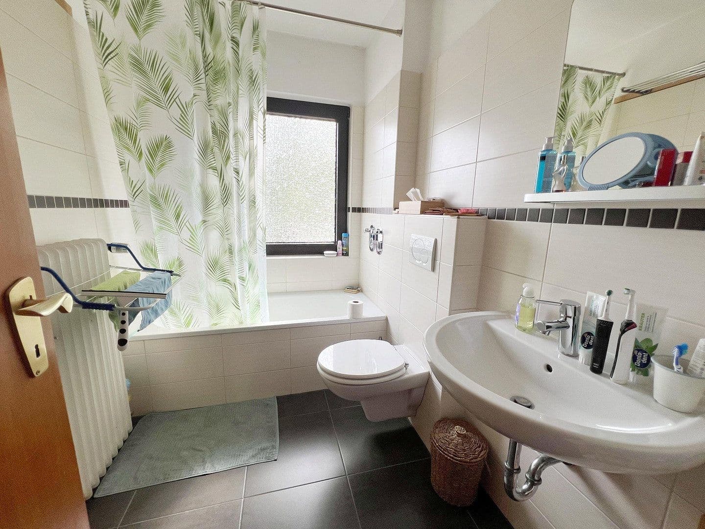 3 bedroom with open-plan kitchen flat to rent, 130 m², Gartenweg 6, Köln, North Rhine-Westphalia 3 bedroom with open-plan kitchen flat to rent, 130 m², Gartenweg 6, Köln, North Rhine-Westphalia