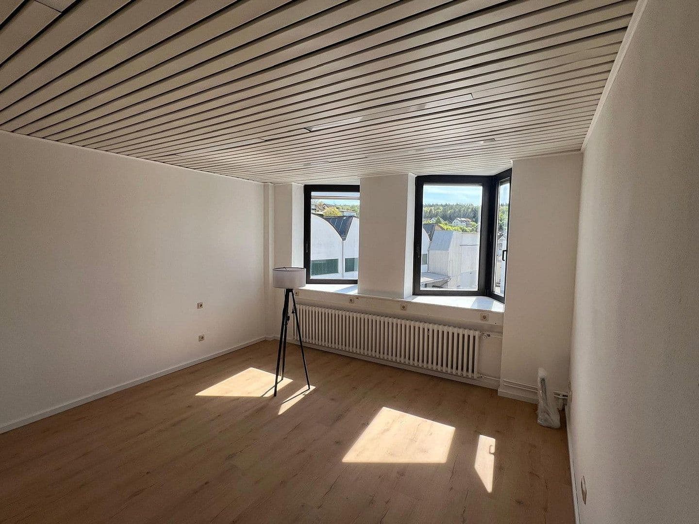 non-residential property to rent, 1,000 m², Weilburg, Hesse non-residential property to rent, 1,000 m², Weilburg, Hesse