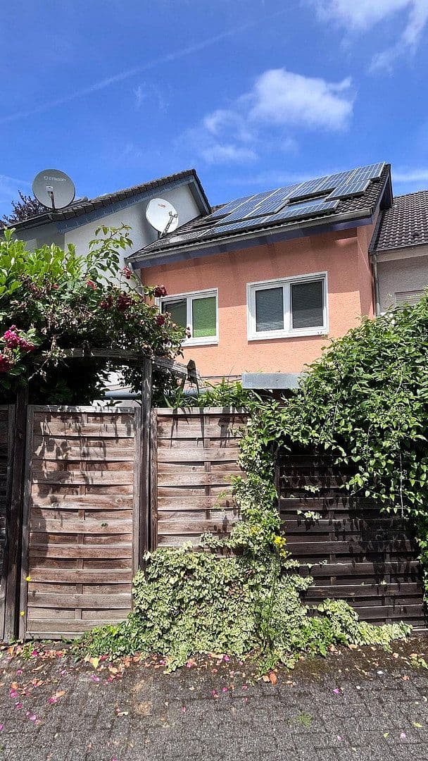 house for sale, 140 m², Bergisch Gladbach, North Rhine-Westphalia house for sale, 140 m², Bergisch Gladbach, North Rhine-Westphalia