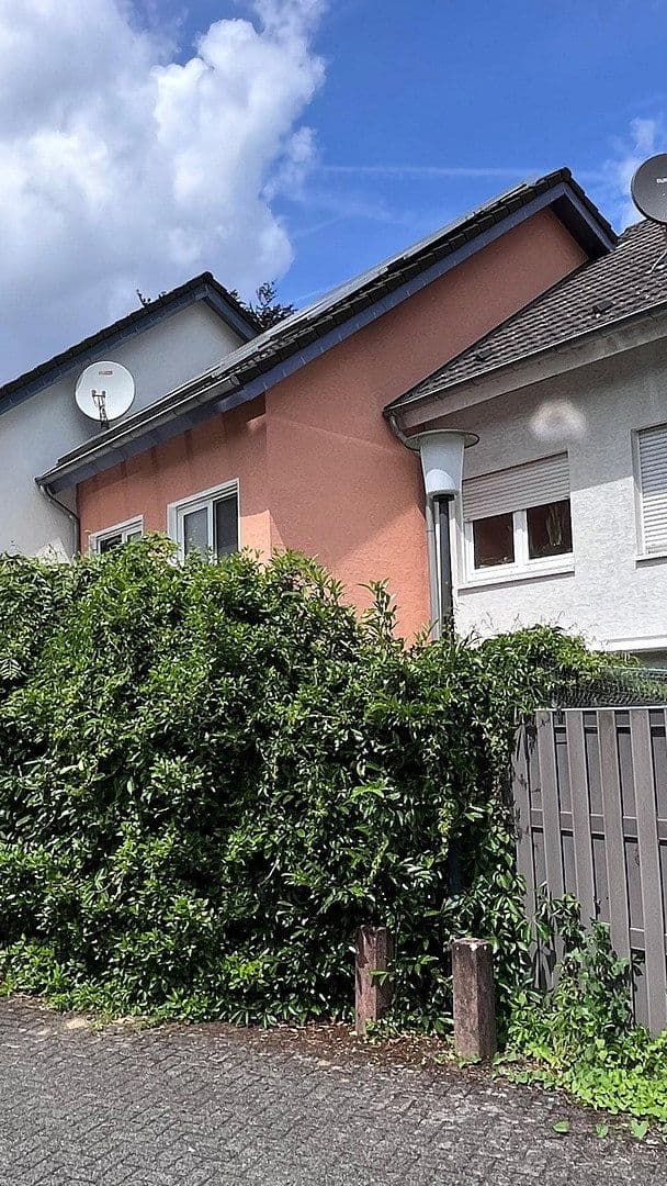 house for sale, 140 m², Bergisch Gladbach, North Rhine-Westphalia house for sale, 140 m², Bergisch Gladbach, North Rhine-Westphalia