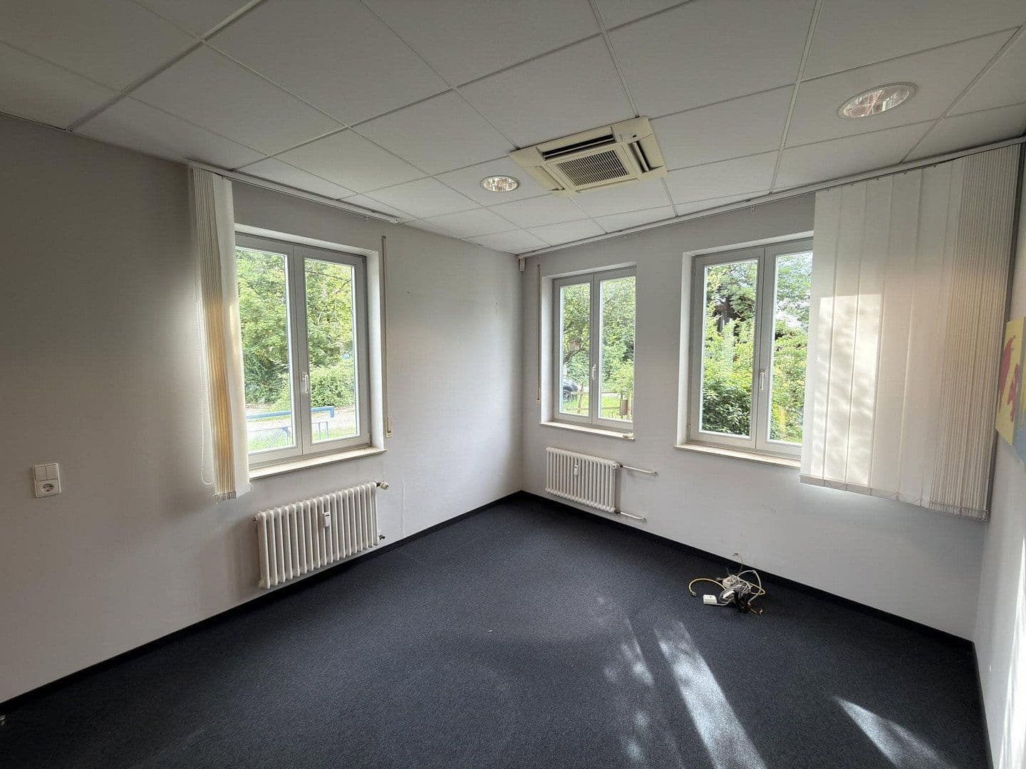office to rent, 108 m², Am Burger Platz 1, Kirchzarten, Baden-Württemberg office to rent, 108 m², Am Burger Platz 1, Kirchzarten, Baden-Württemberg