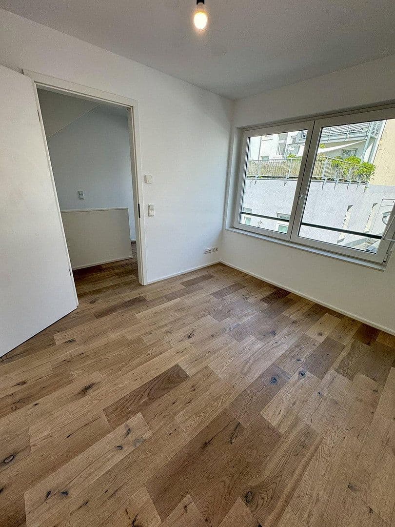 house to rent, 150 m², Düsseldorf, North Rhine-Westphalia house to rent, 150 m², Düsseldorf, North Rhine-Westphalia