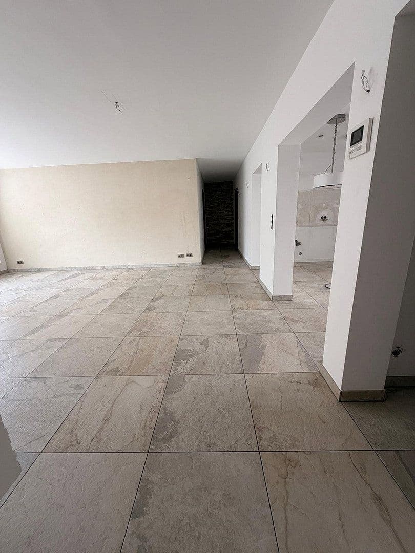3 bedroom flat to rent, 131 m², Pulheim, North Rhine-Westphalia 3 bedroom flat to rent, 131 m², Pulheim, North Rhine-Westphalia