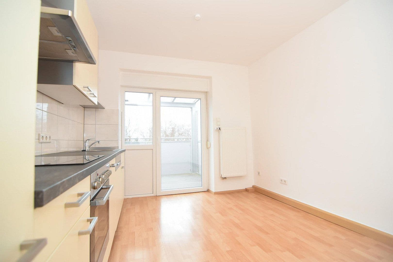 house for sale, 478 m², Nürnberger Str. 180, Fürth, Bavaria house for sale, 478 m², Nürnberger Str. 180, Fürth, Bavaria