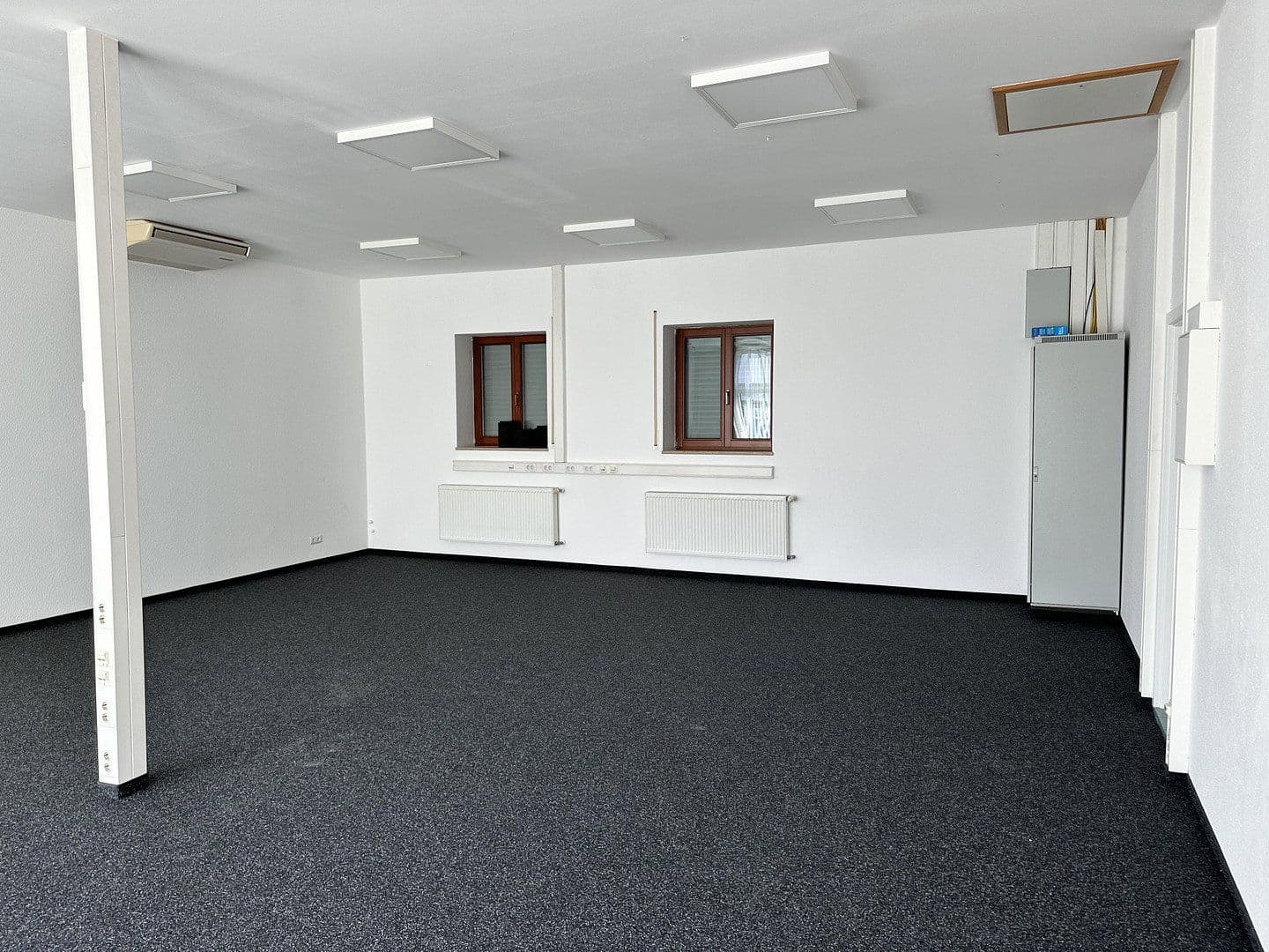 non-residential property to rent, 588 m², Mühllach 11, Röthenbach an der Pegnitz, Bavaria non-residential property to rent, 588 m², Mühllach 11, Röthenbach an der Pegnitz, Bavaria