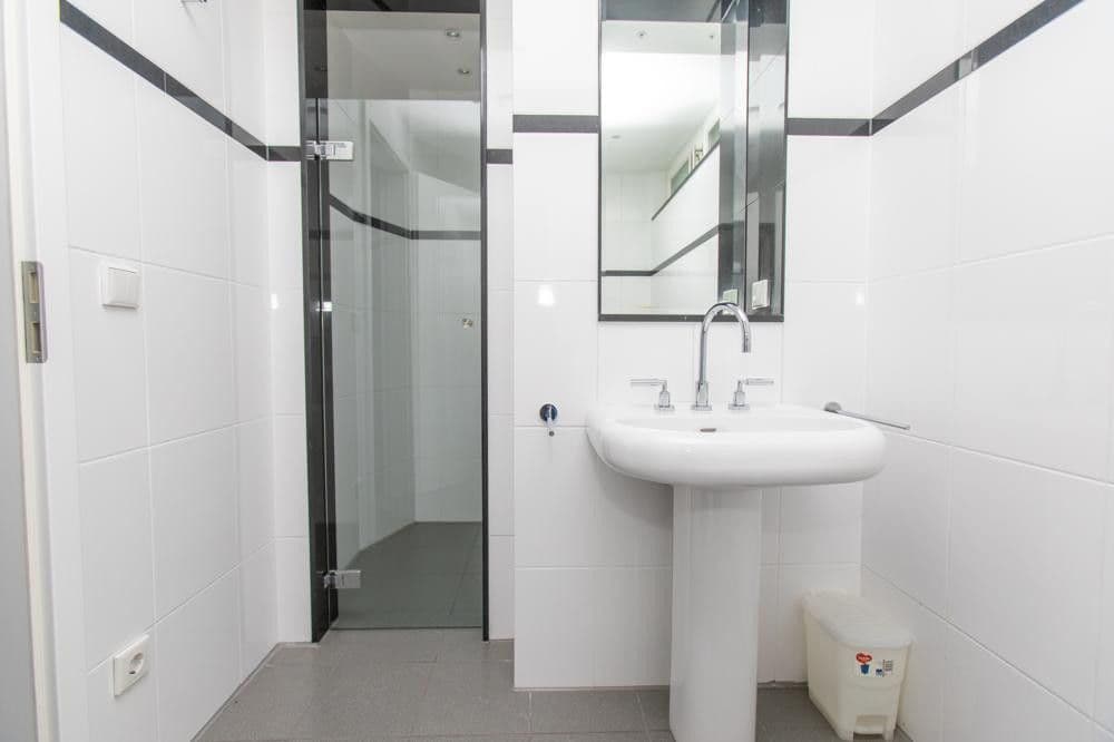 house for sale, 698 m², Düsseldorf, North Rhine-Westphalia house for sale, 698 m², Düsseldorf, North Rhine-Westphalia