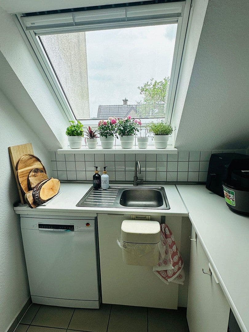 3 bedroom flat to rent, 68 m², Bitterstraße 24, Köln, North Rhine-Westphalia 3 bedroom flat to rent, 68 m², Bitterstraße 24, Köln, North Rhine-Westphalia