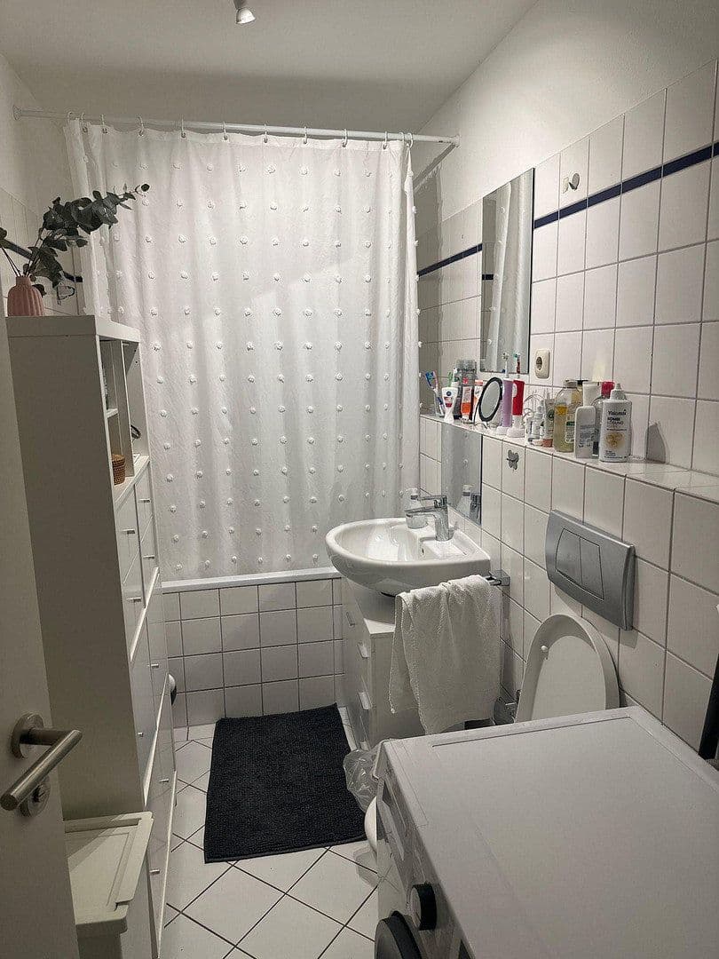 3 bedroom flat to rent, 68 m², Bitterstraße 24, Köln, North Rhine-Westphalia 3 bedroom flat to rent, 68 m², Bitterstraße 24, Köln, North Rhine-Westphalia