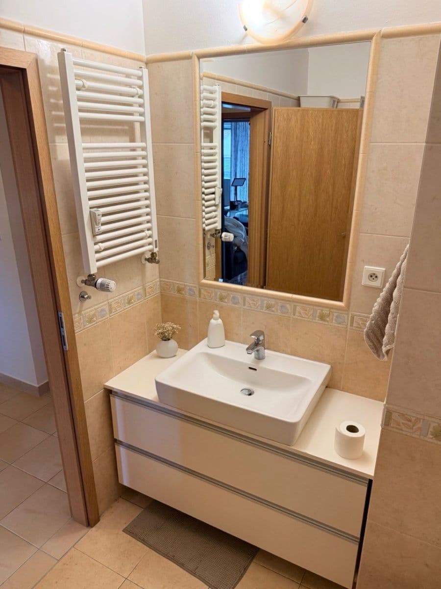 Studio flat to rent, 35 m², Nad Šestikopy, Prague, Prague Studio flat to rent, 35 m², Nad Šestikopy, Prague, Prague