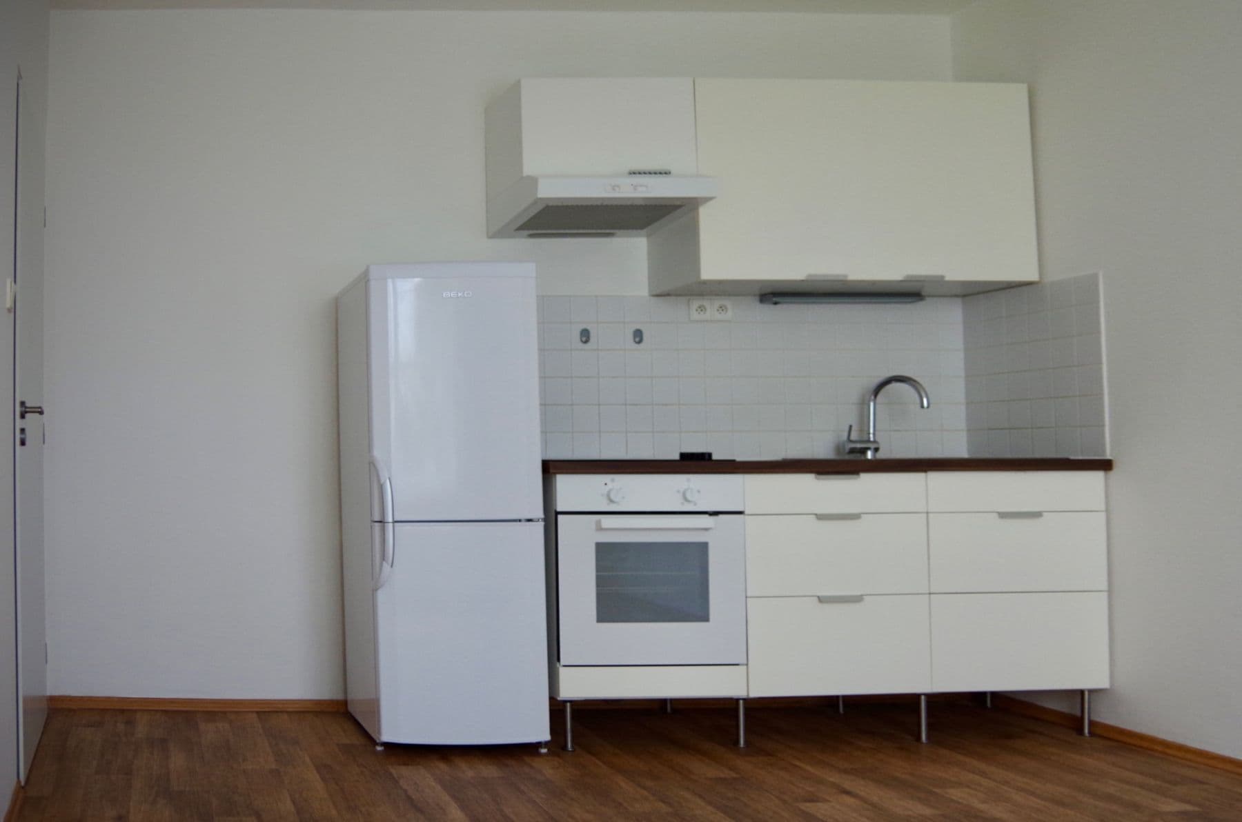 1 bedroom with open-plan kitchen flat to rent, 40 m², Krymská, Prague, Prague 1 bedroom with open-plan kitchen flat to rent, 40 m², Krymská, Prague, Prague