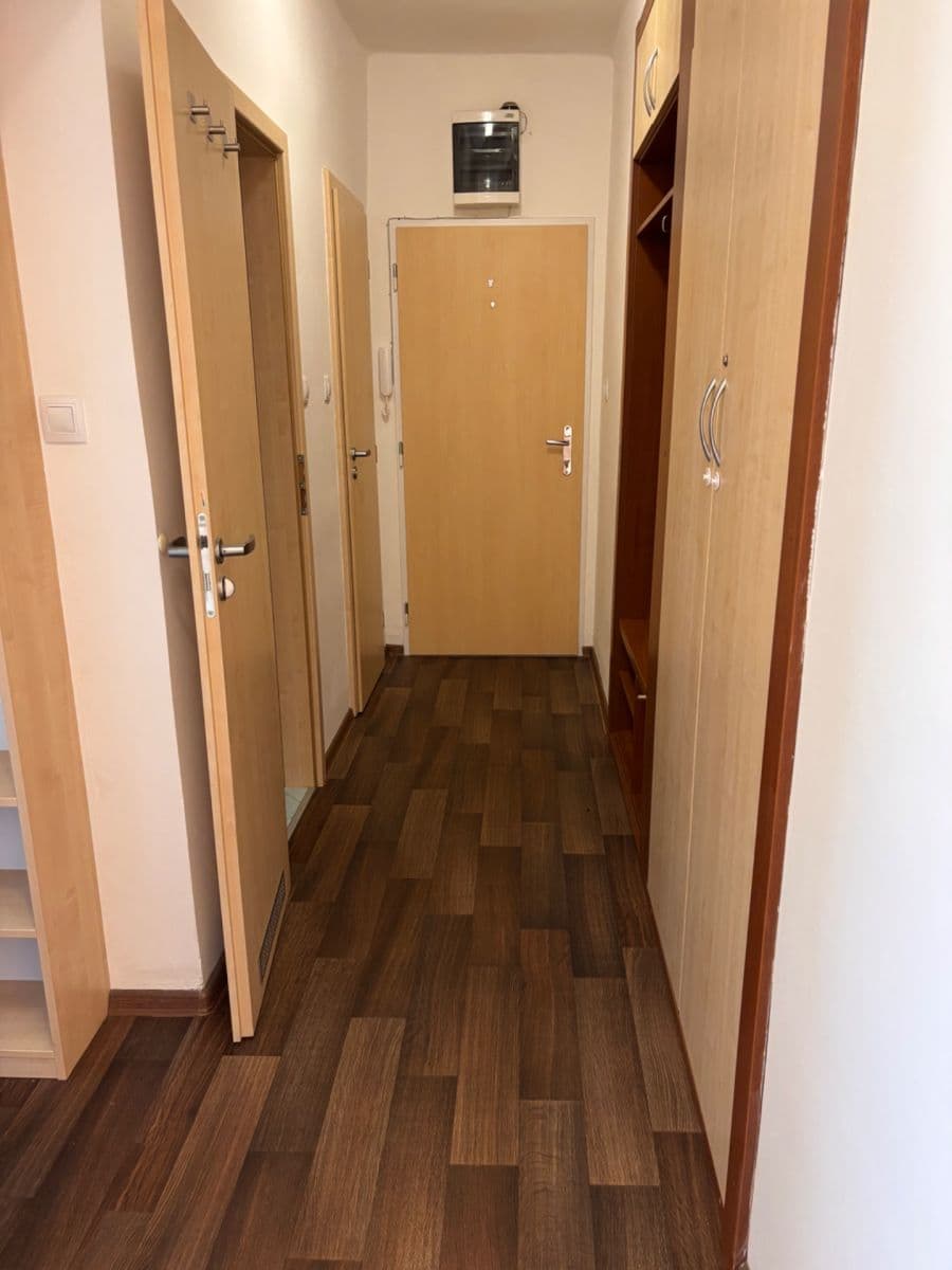 2 bedroom flat to rent, 56 m², Bludovická, Prague, Prague 2 bedroom flat to rent, 56 m², Bludovická, Prague, Prague