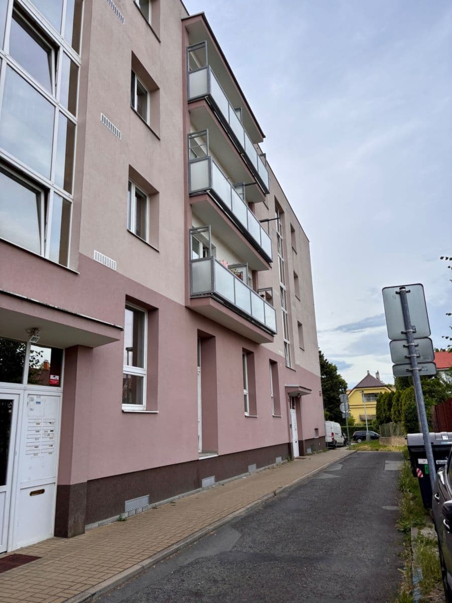 2 bedroom flat to rent, 56 m², Bludovická, Prague, Prague 2 bedroom flat to rent, 56 m², Bludovická, Prague, Prague