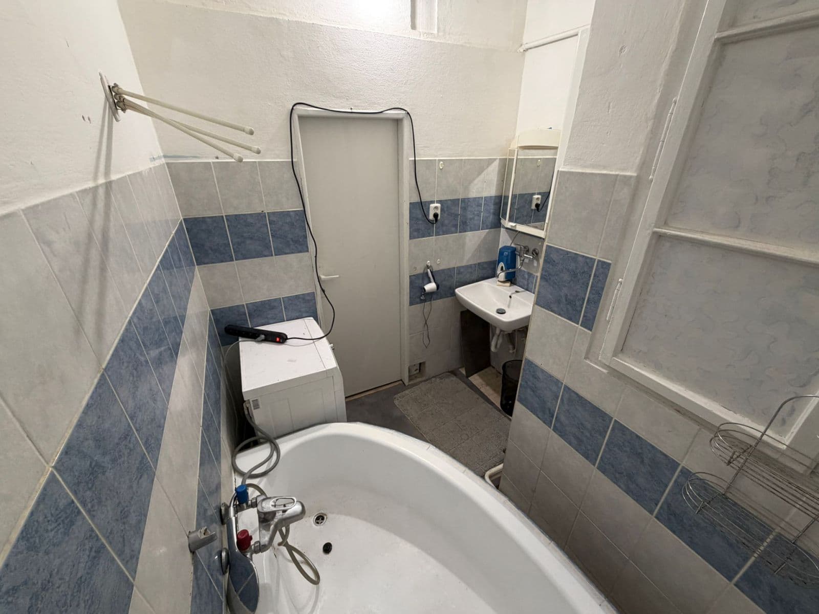 2 bedroom with open-plan kitchen flat to rent, 84 m², Krymská, Prague, Prague 2 bedroom with open-plan kitchen flat to rent, 84 m², Krymská, Prague, Prague