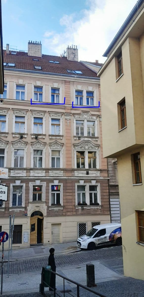 2 bedroom with open-plan kitchen flat to rent, 84 m², Krymská, Prague, Prague 2 bedroom with open-plan kitchen flat to rent, 84 m², Krymská, Prague, Prague