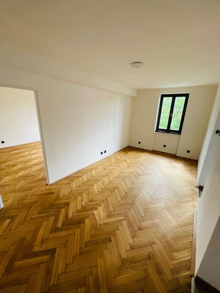 2 bedroom flat to rent, 63 m², Komenského, Písek, Jihočeský Region 2 bedroom flat to rent, 63 m², Komenského, Písek, Jihočeský Region