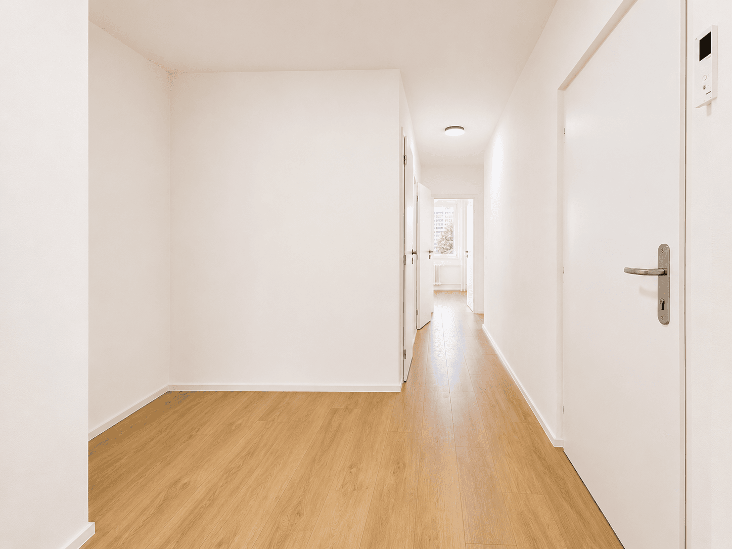 3 bedroom with open-plan kitchen flat for sale, 79 m², Vratislavská, Prague, Prague 3 bedroom with open-plan kitchen flat for sale, 79 m², Vratislavská, Prague, Prague