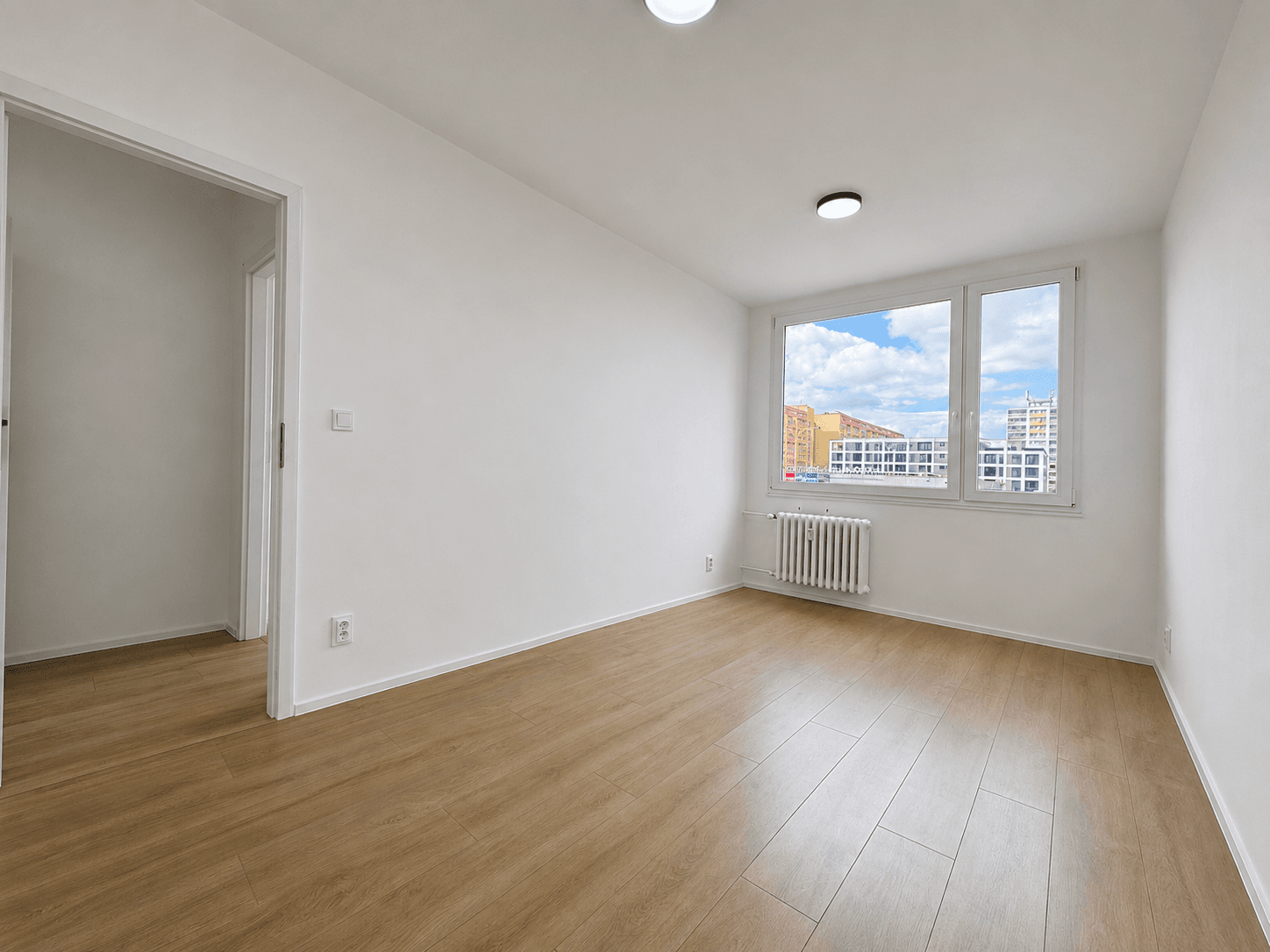3 bedroom with open-plan kitchen flat for sale, 79 m², Vratislavská, Prague, Prague 3 bedroom with open-plan kitchen flat for sale, 79 m², Vratislavská, Prague, Prague